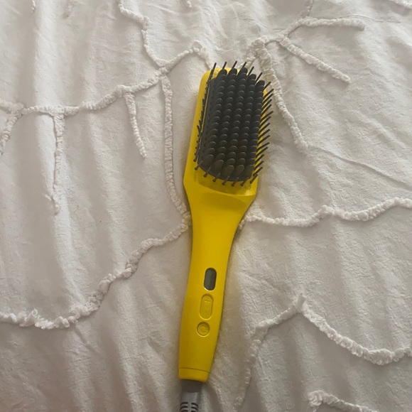 drybar Brush Crush - excellent clean condition! - Picture 2 of 3